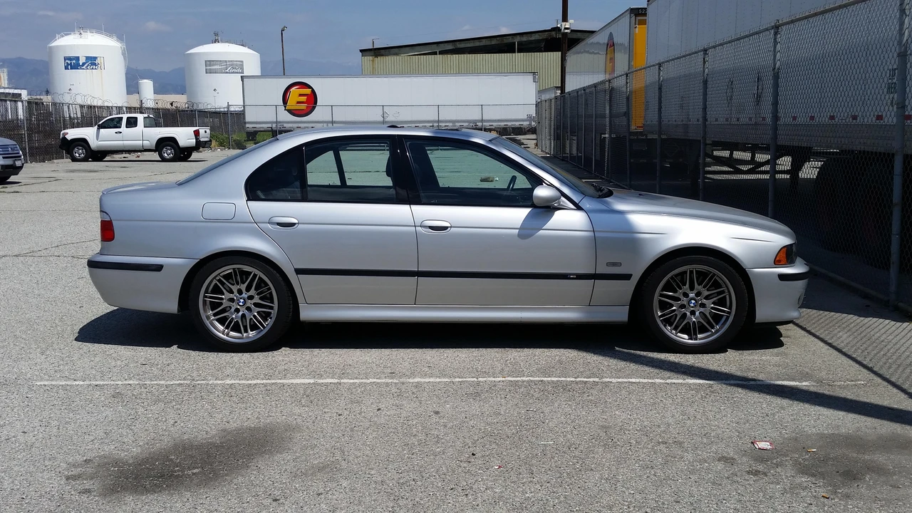 2001 BMW E39 M5 - Image 26 of 31