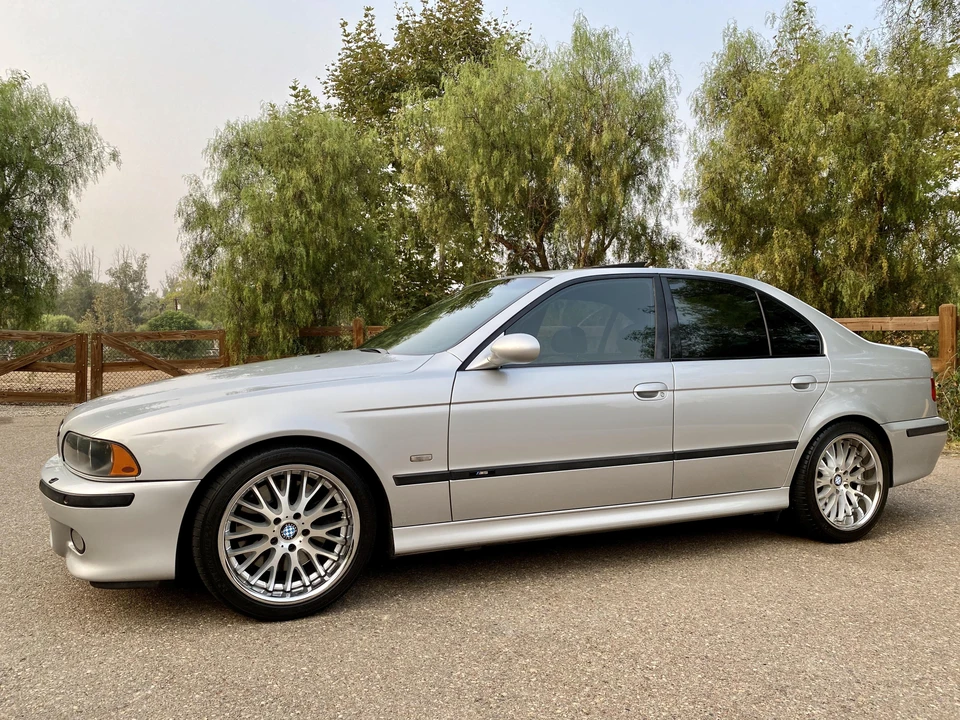 2001 BMW E39 M5 - Image 2 of 31