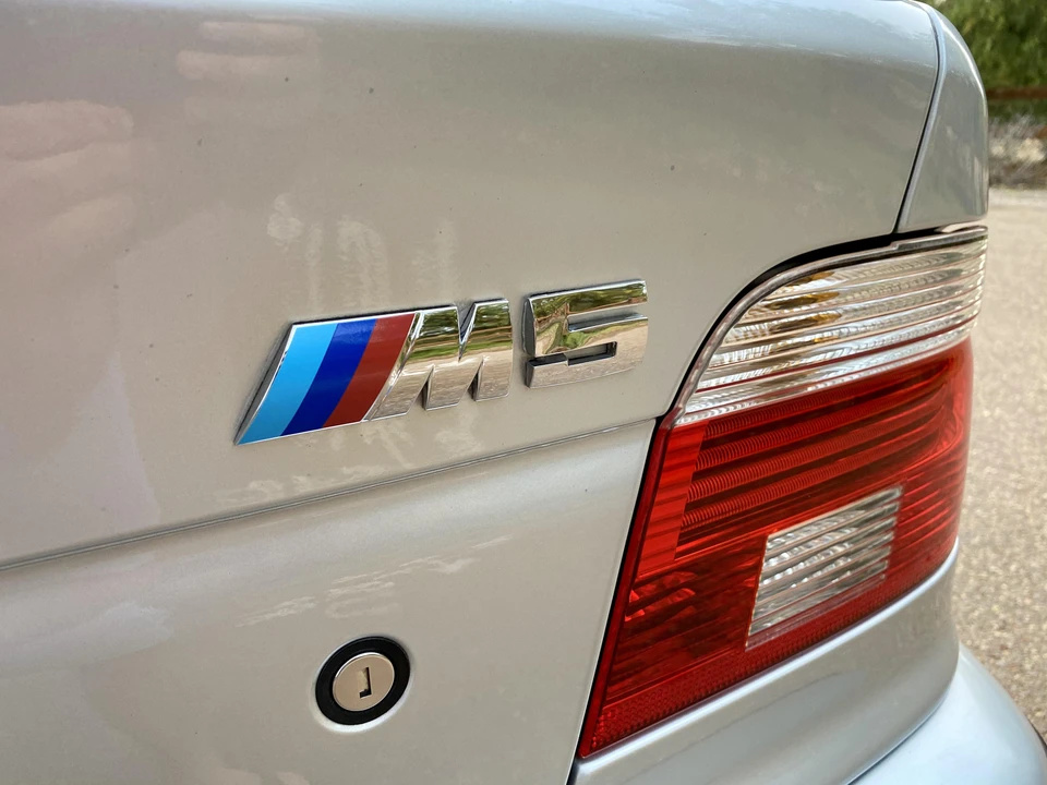 2001 BMW E39 M5 - Image 19 of 31