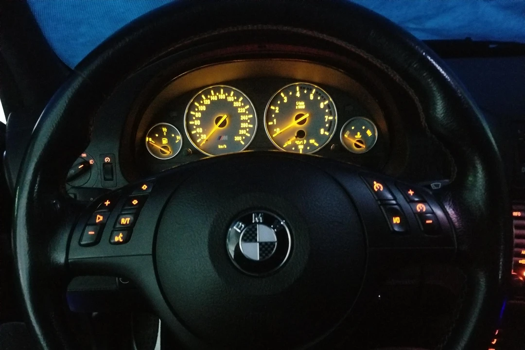 2001 BMW E39 M5 - Image 30 of 31