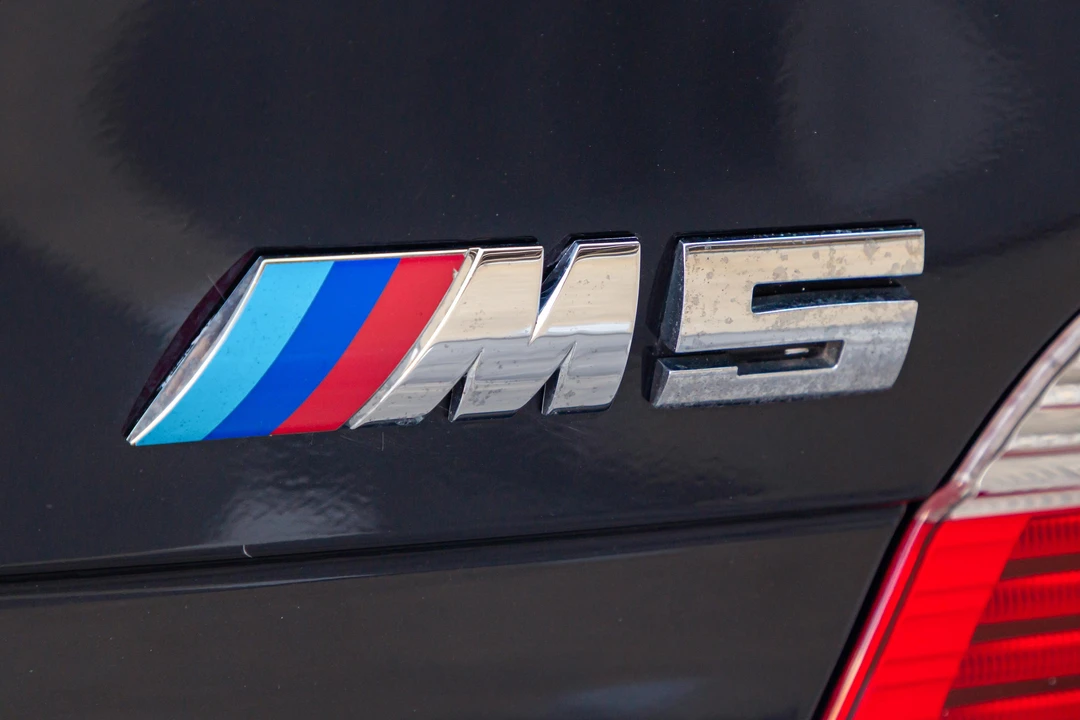 2001 BMW E39 M5 - Image 22 of 31
