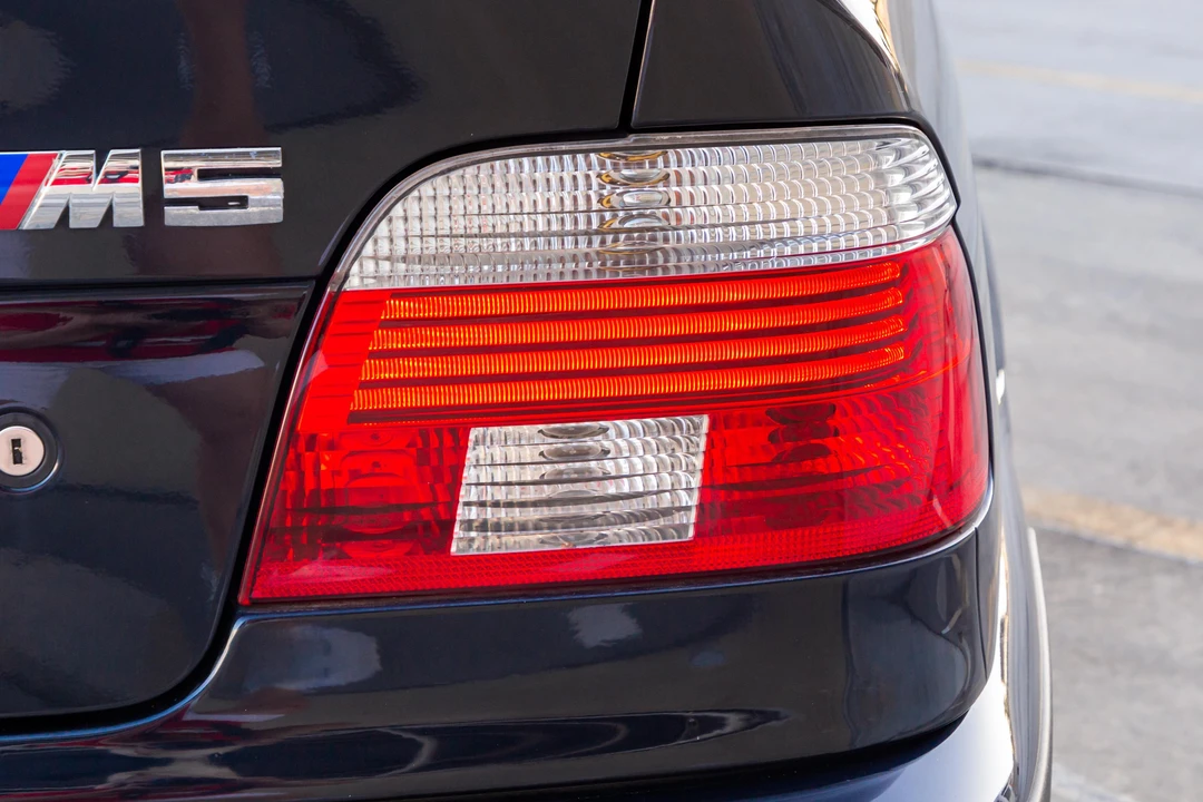 2001 BMW E39 M5 - Image 25 of 31