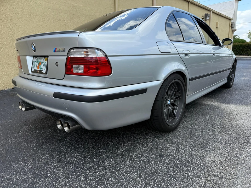 2001 BMW E39 M5 - Image 11 of 31