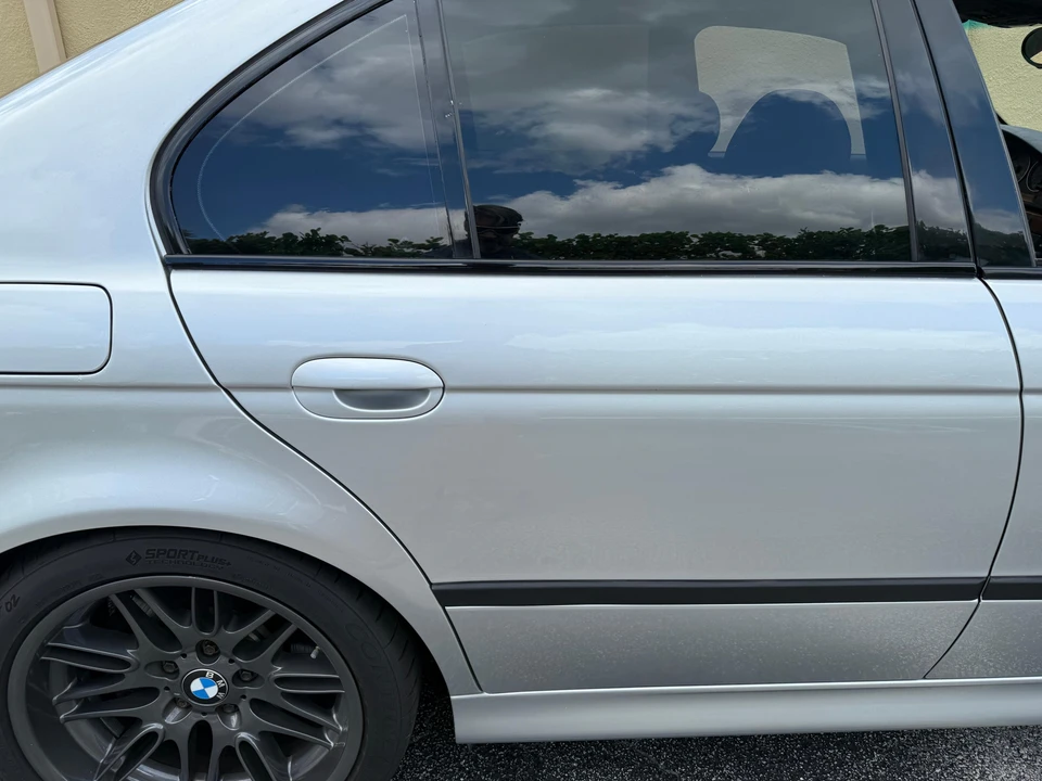 2001 BMW E39 M5 - Image 28 of 31