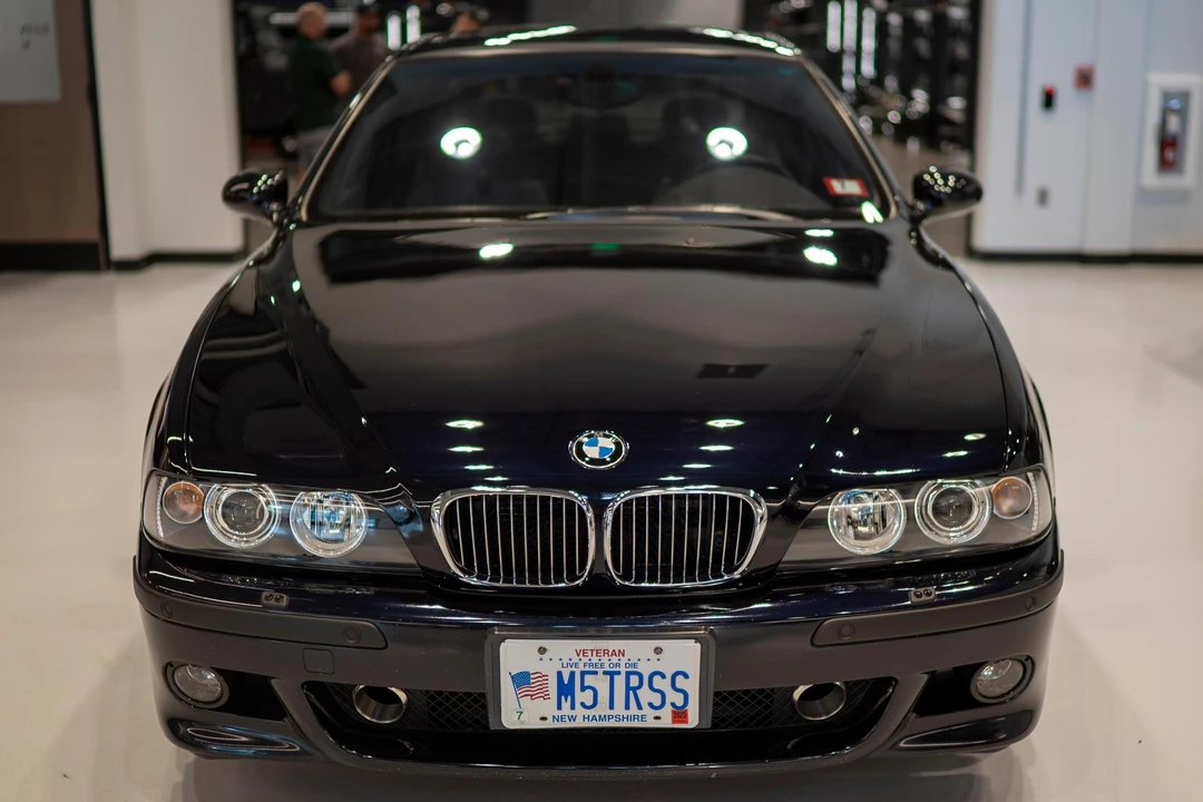 2001 BMW E39 M5 - Image 2 of 31