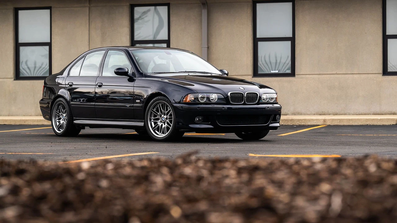 2001 BMW E39 M5 - Image 10 of 31