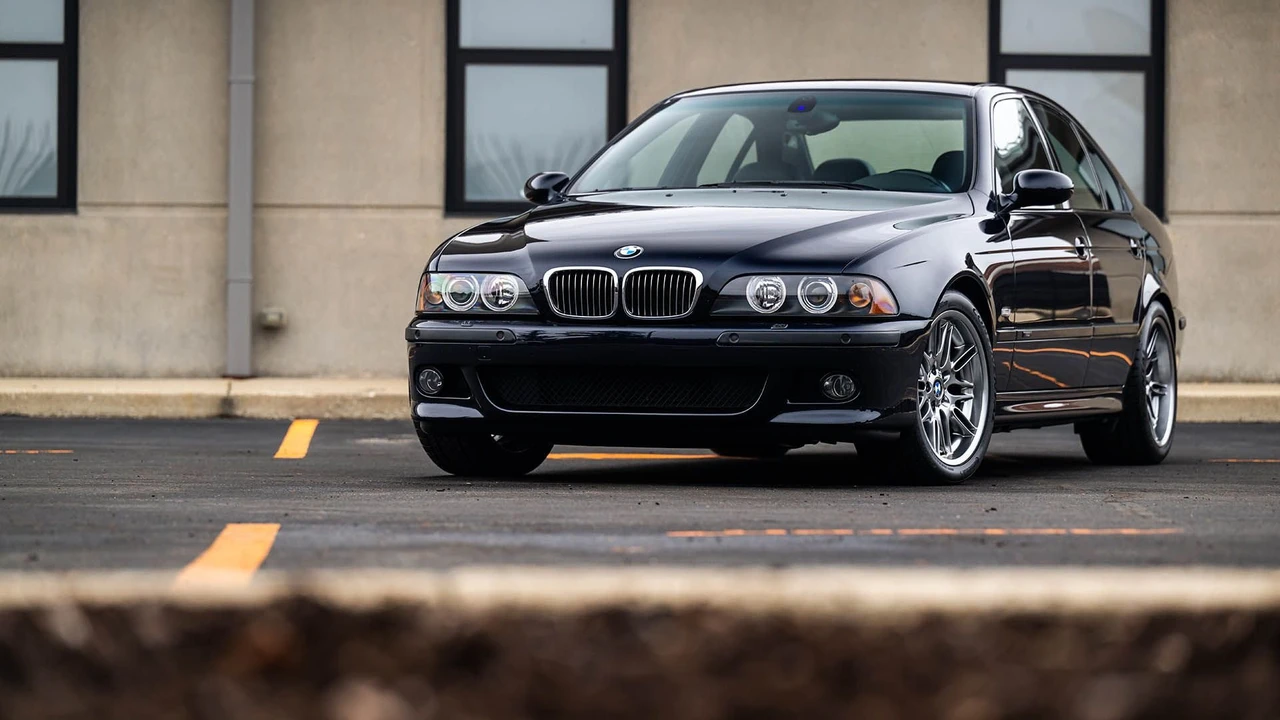 2001 BMW E39 M5 - Image 12 of 31