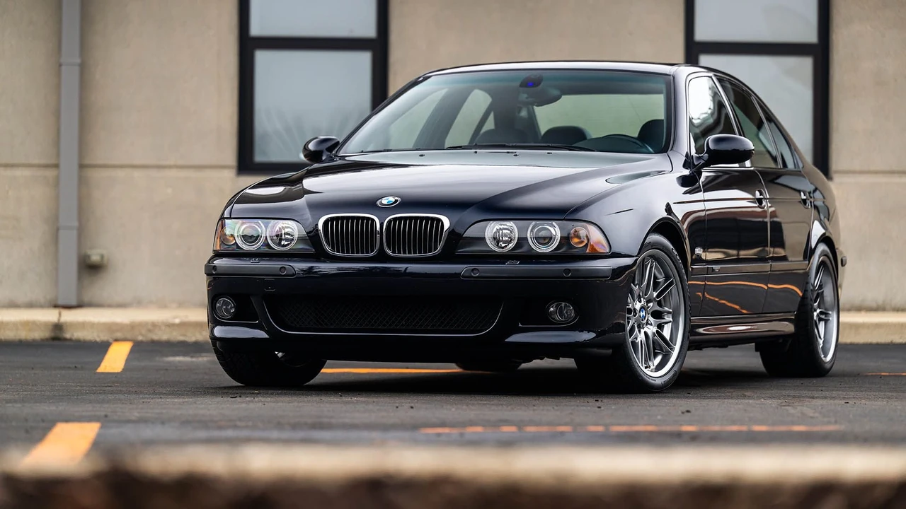 2001 BMW E39 M5 - Image 15 of 31