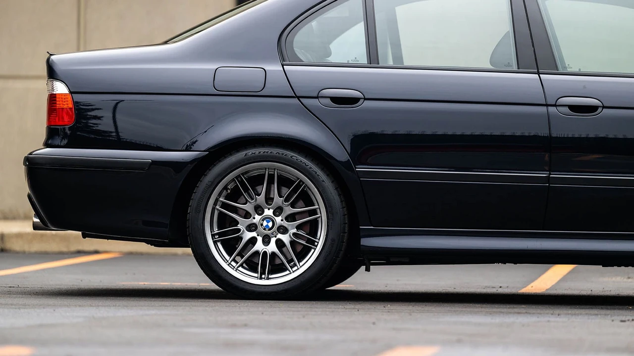 2001 BMW E39 M5 - Image 23 of 31