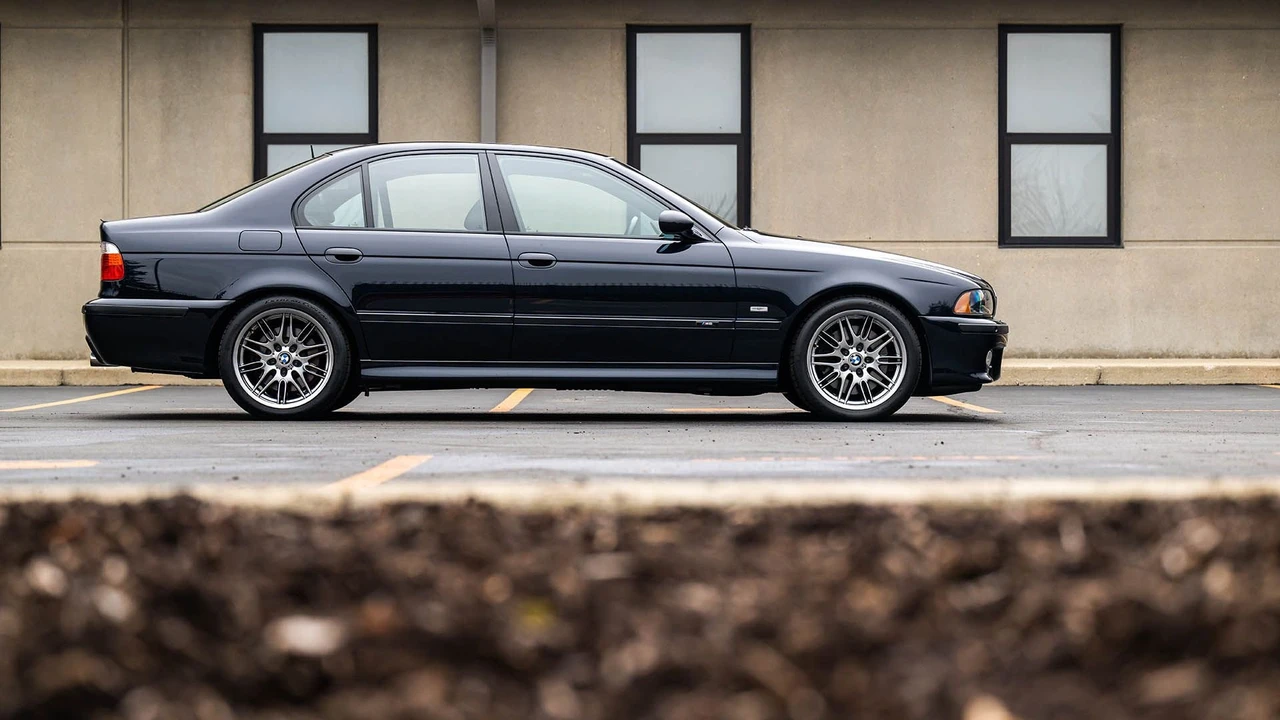 2001 BMW E39 M5 - Image 8 of 31