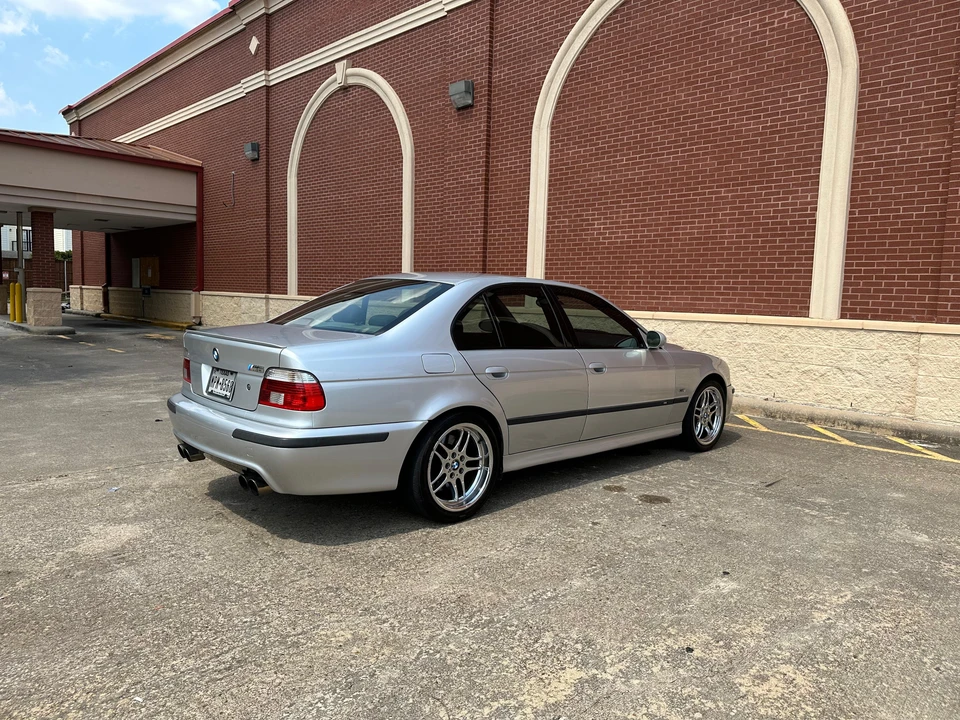 2001 BMW E39 M5 - Image 12 of 31