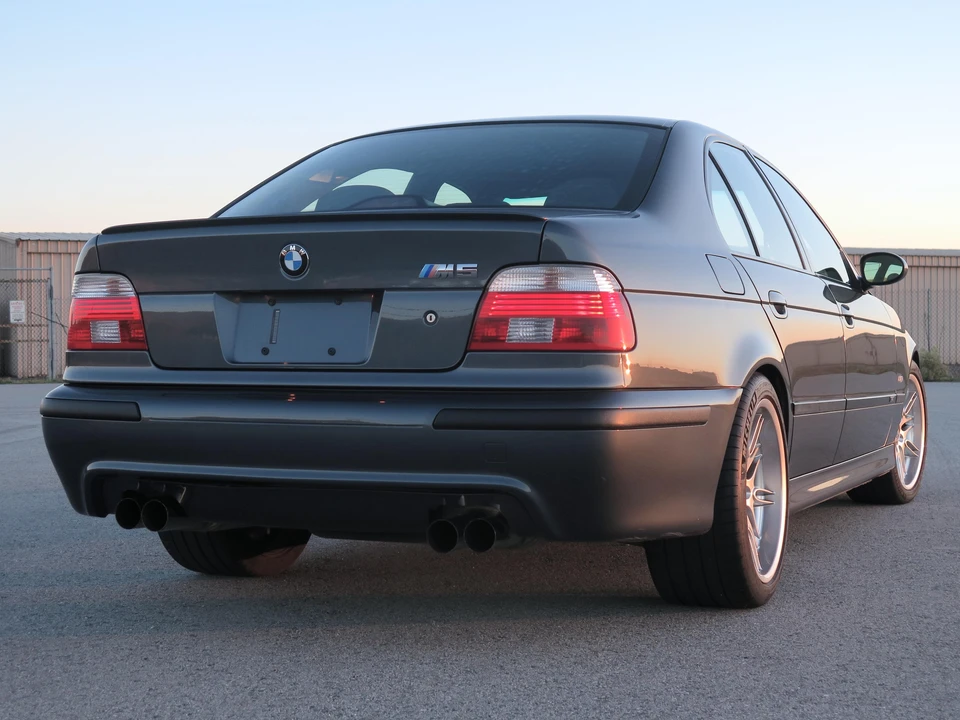 2001 BMW E39 M5 - Image 12 of 31