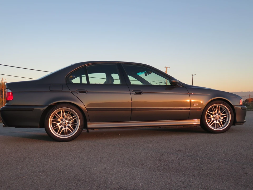 2001 BMW E39 M5 - Image 14 of 31
