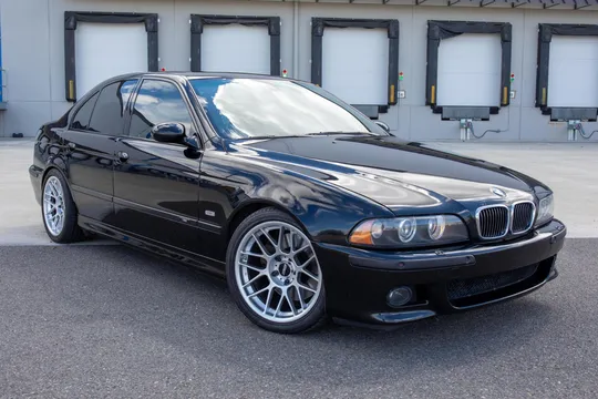 2001 BMW M5