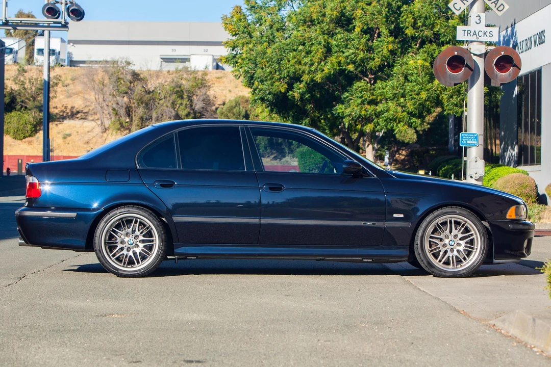 2001 BMW E39 M5 - Image 3 of 31