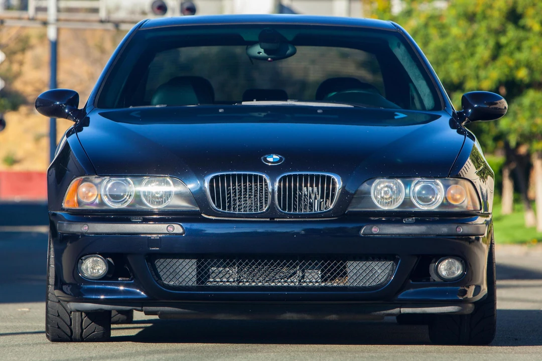 2001 BMW E39 M5 - Image 2 of 31