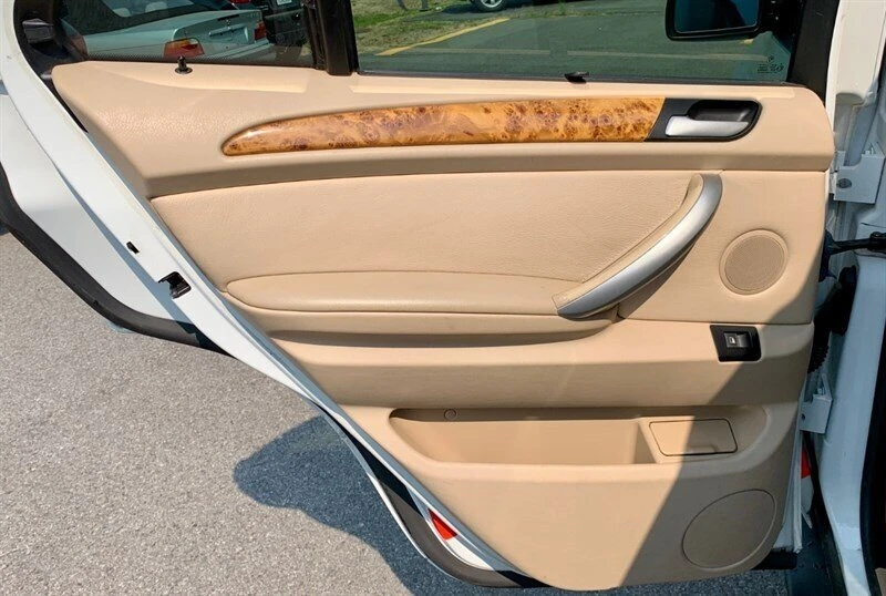 2001 BMW E53 X5 - Image 11 of 17