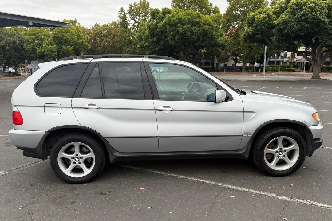 2001 BMW E53 X5 - Image 3 of 31