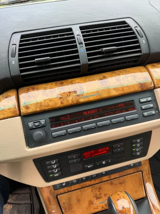 2001 BMW E53 X5 - Image 10 of 11