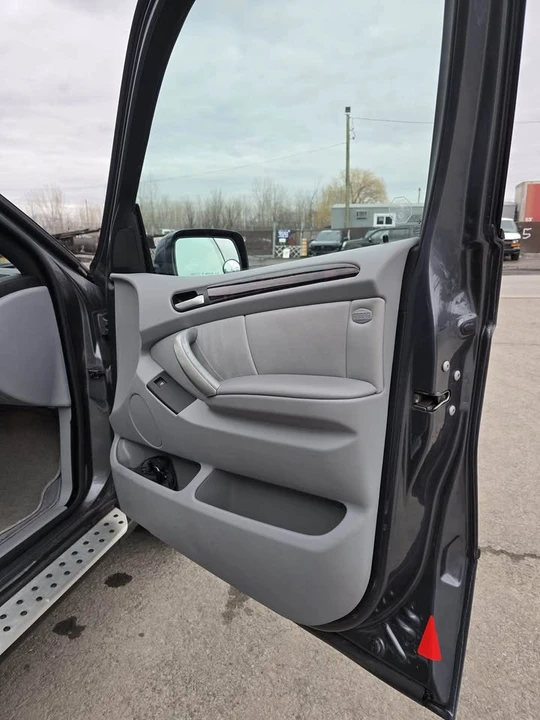 2001 BMW E53 X5 - Image 10 of 14