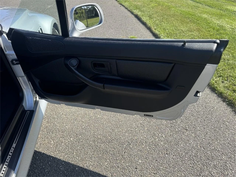 2001 BMW Z3 Roadster - Image 16 of 27