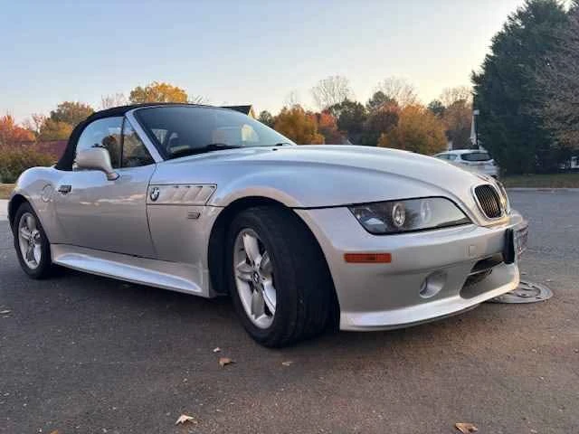 2001 BMW Z3 Roadster - Image 2 of 10