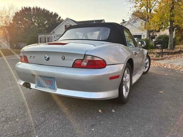 2001 BMW Z3 Roadster - Image 3 of 10