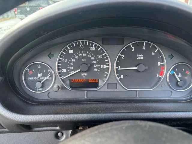 2001 BMW Z3 Roadster - Image 9 of 10