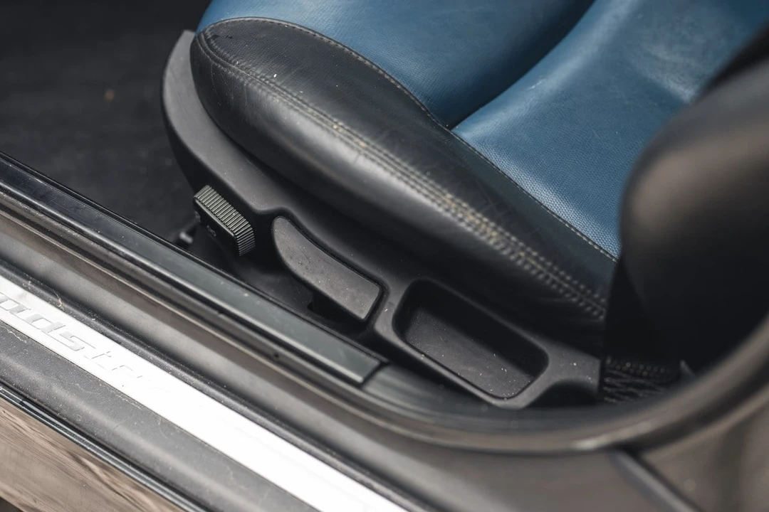 2001 BMW Z3 Roadster - Image 28 of 30