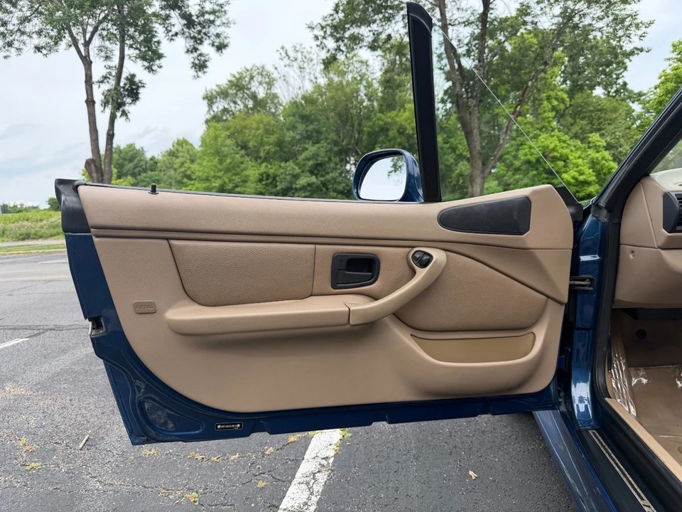 2001 BMW Z3 Roadster - Image 17 of 31