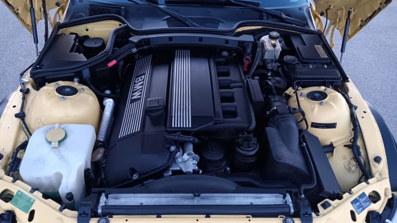 2001 BMW Z3 Roadster - Image 11 of 21