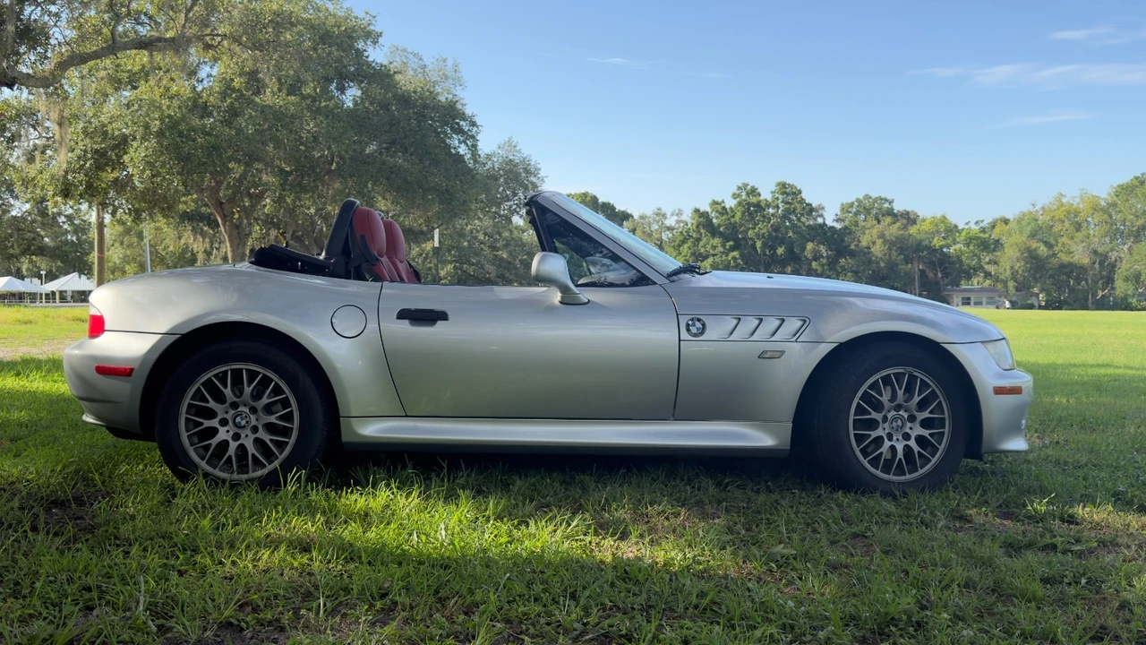 2001 BMW Z3 Roadster - Image 11 of 20