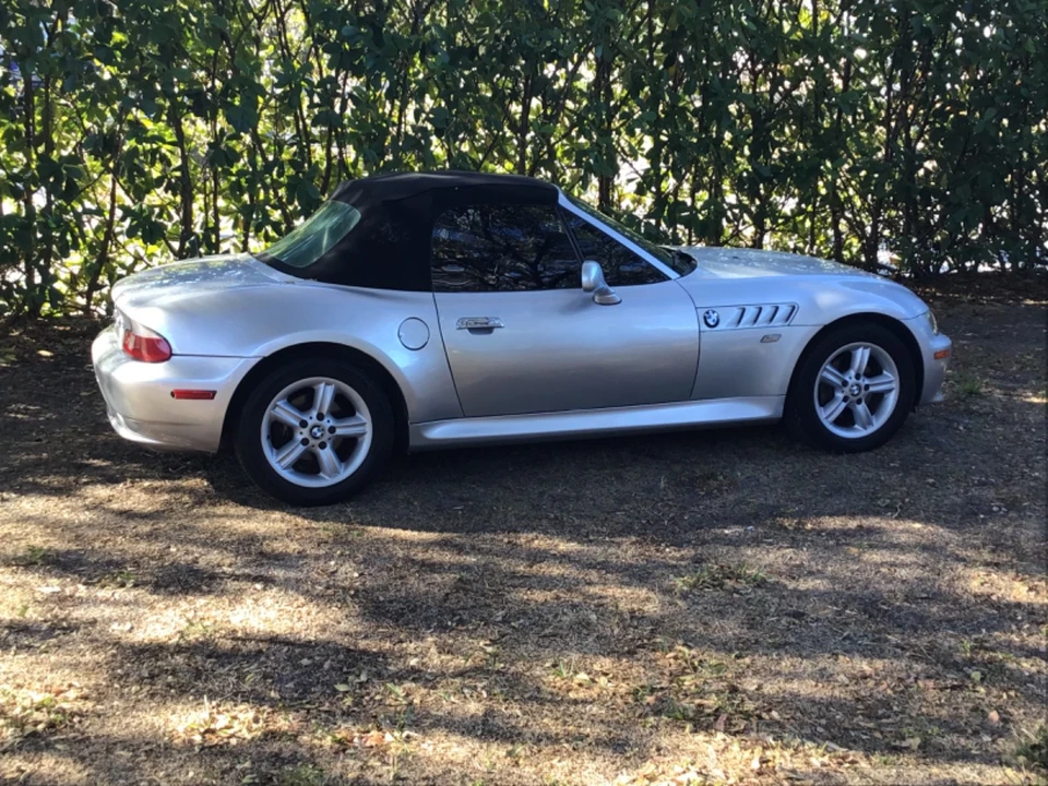 2001 BMW Z3 Roadster - Image 2 of 12