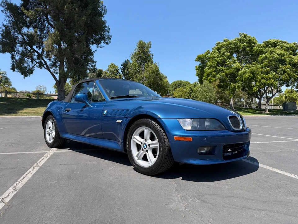 2001 BMW Z3 Roadster - Image 2 of 20