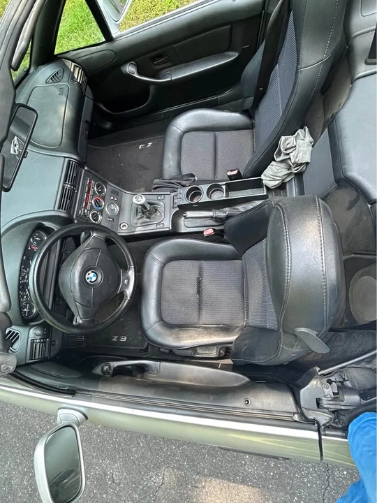 2001 BMW Z3 Roadster - Image 5 of 12