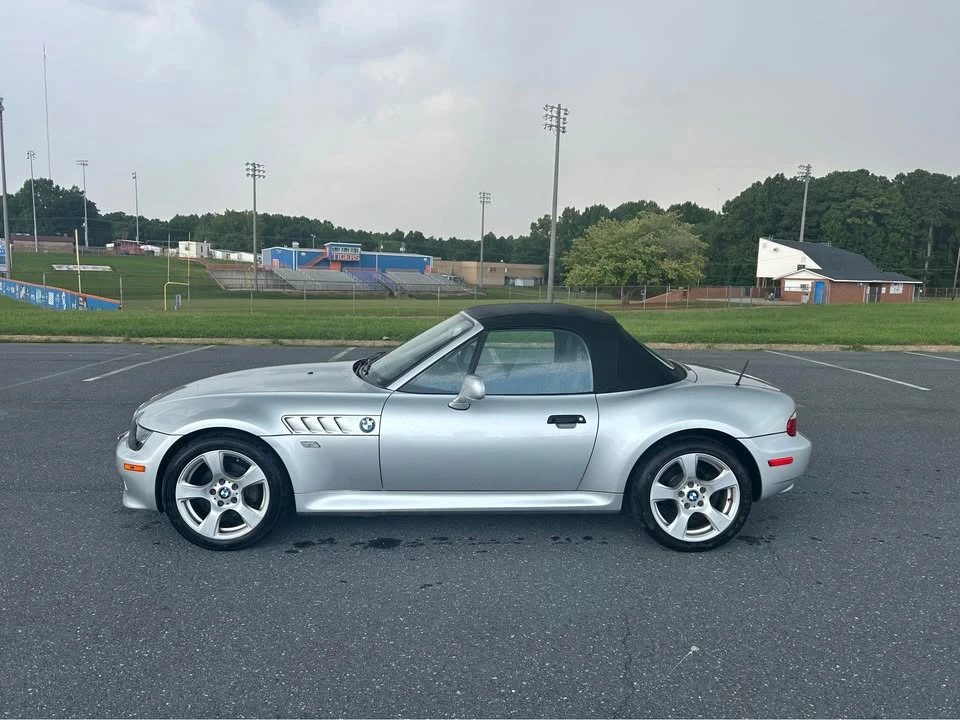 2001 BMW Z3 Roadster - Image 11 of 12