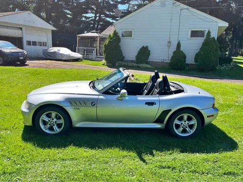 2001 BMW Z3 2.5i Roadster 2D