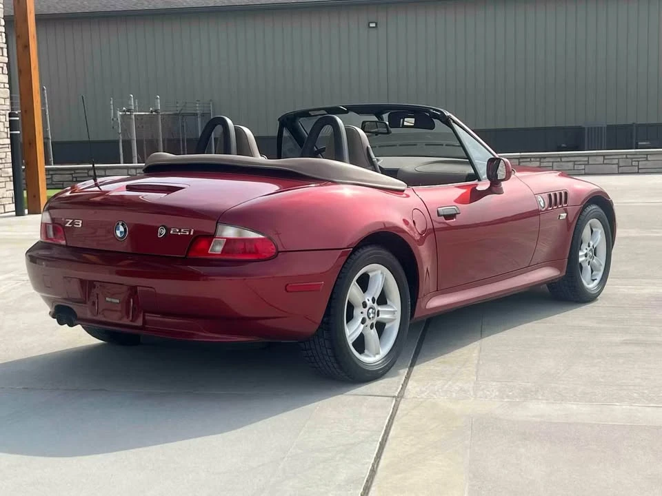 2001 BMW Z3 Roadster - Image 2 of 4