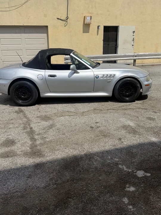 2001 BMW Z3 Roadster - Image 8 of 13