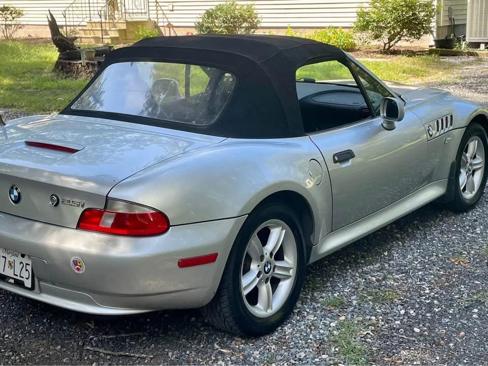 2001 BMW Z3 Roadster - Image 3 of 10