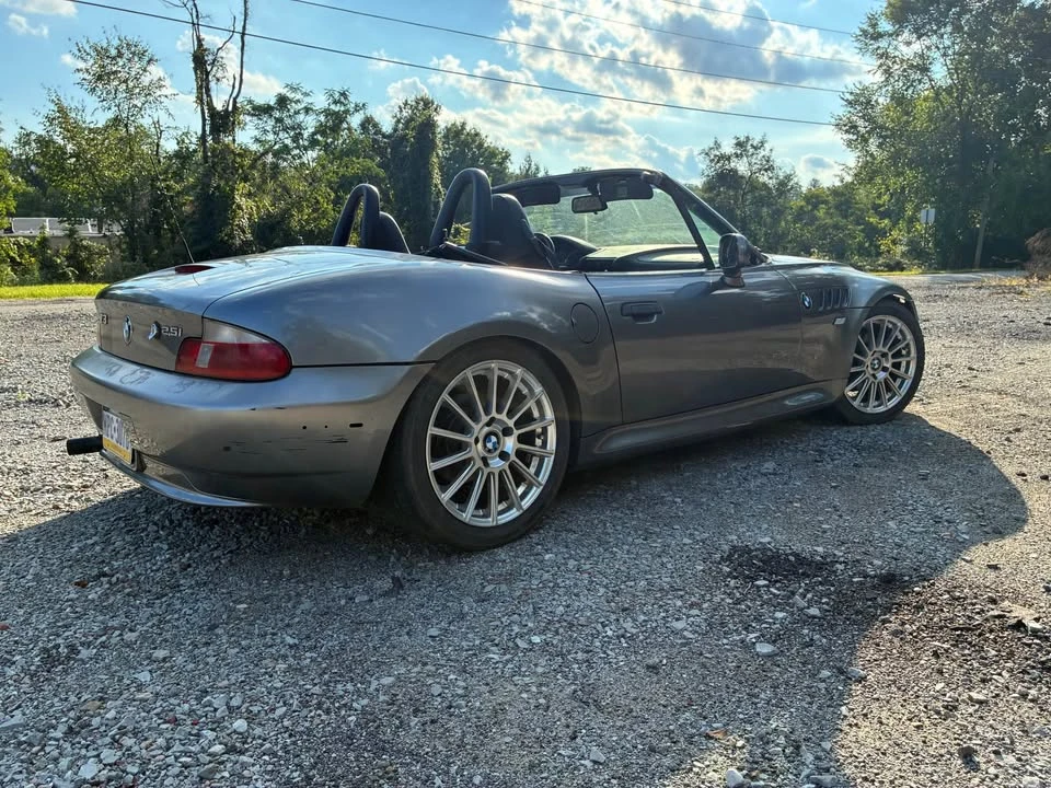 2001 BMW Z3 Roadster - Image 3 of 18