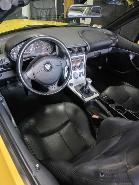 2001 BMW Z3 Roadster - Image 19 of 20
