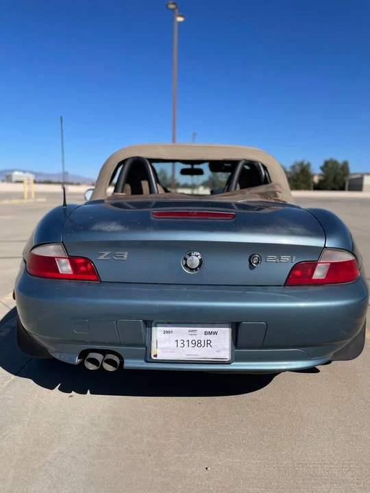 2001 BMW - Image 3 of 8