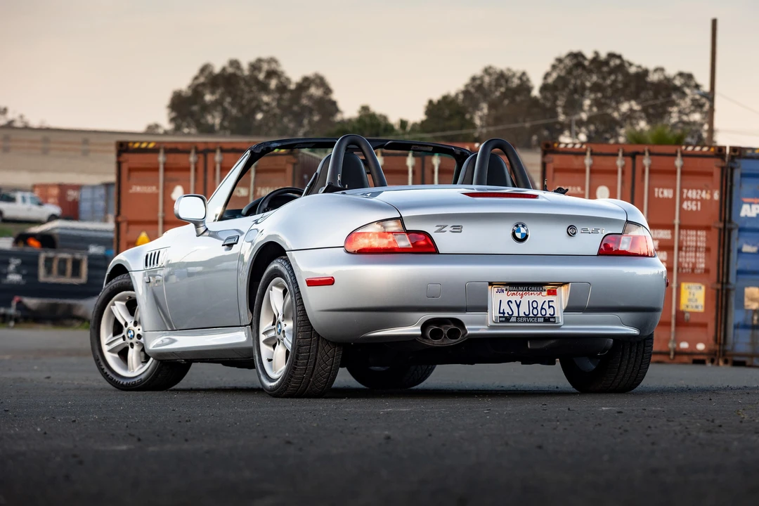 2001 BMW Z3 Roadster - Image 19 of 31