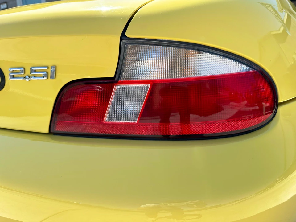 2001 BMW Z3 Roadster - Image 28 of 31