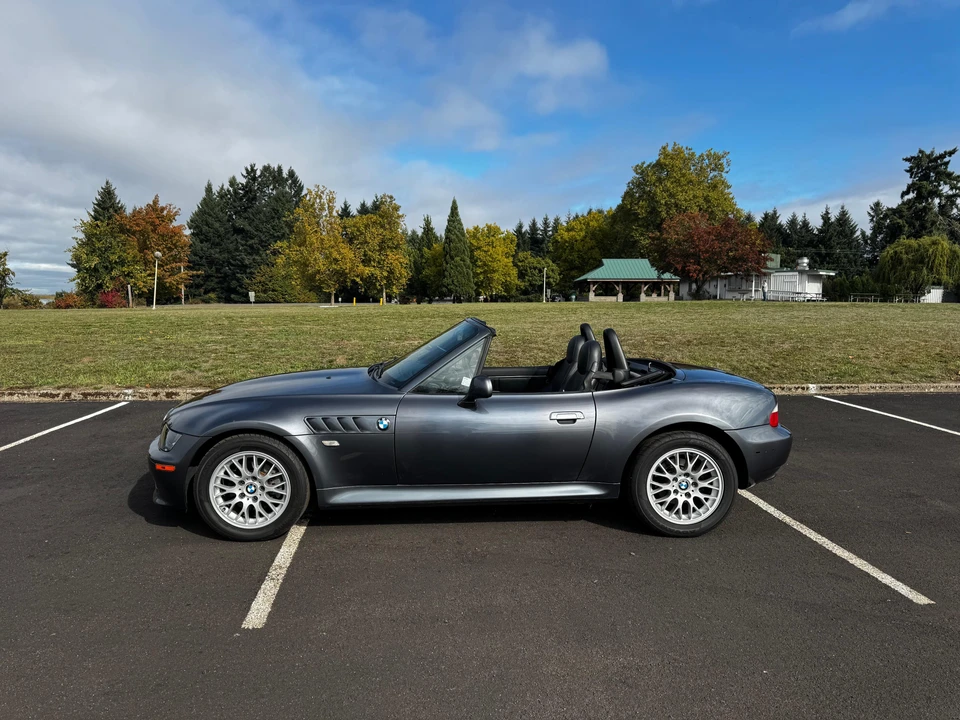 2001 BMW Z3 Roadster - Image 8 of 31