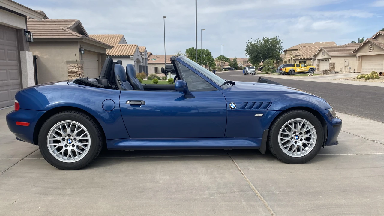 2001 BMW Z3 Roadster - Image 11 of 31