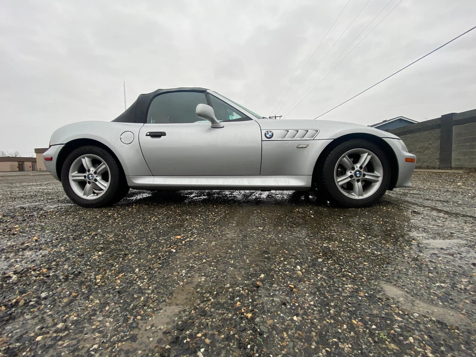 2001 BMW Z3 Roadster - Image 19 of 31