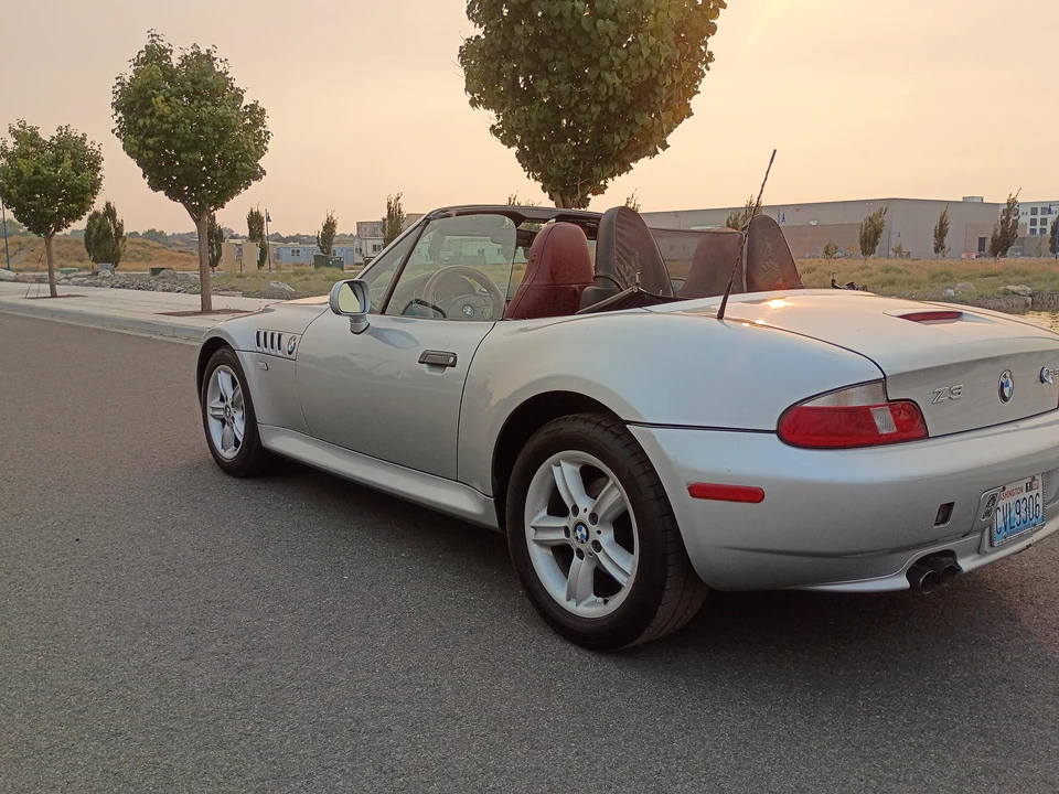 2001 BMW Z3 Roadster - Image 11 of 31