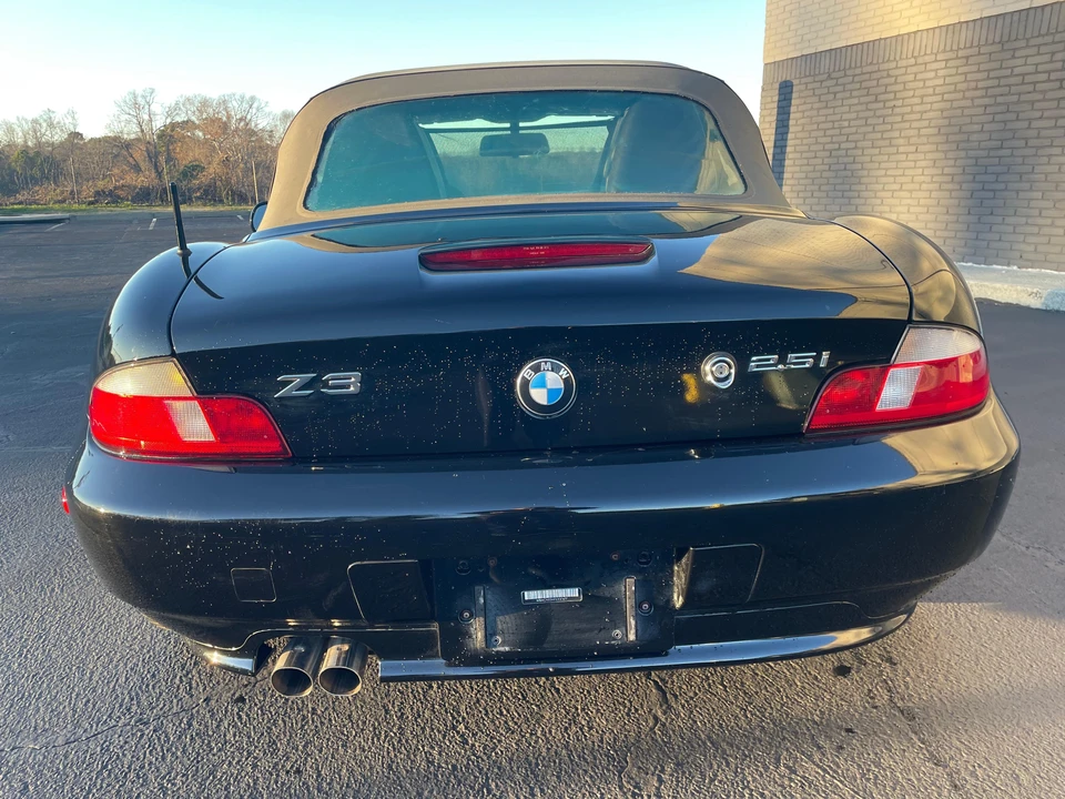 2001 BMW Z3 Roadster - Image 16 of 31